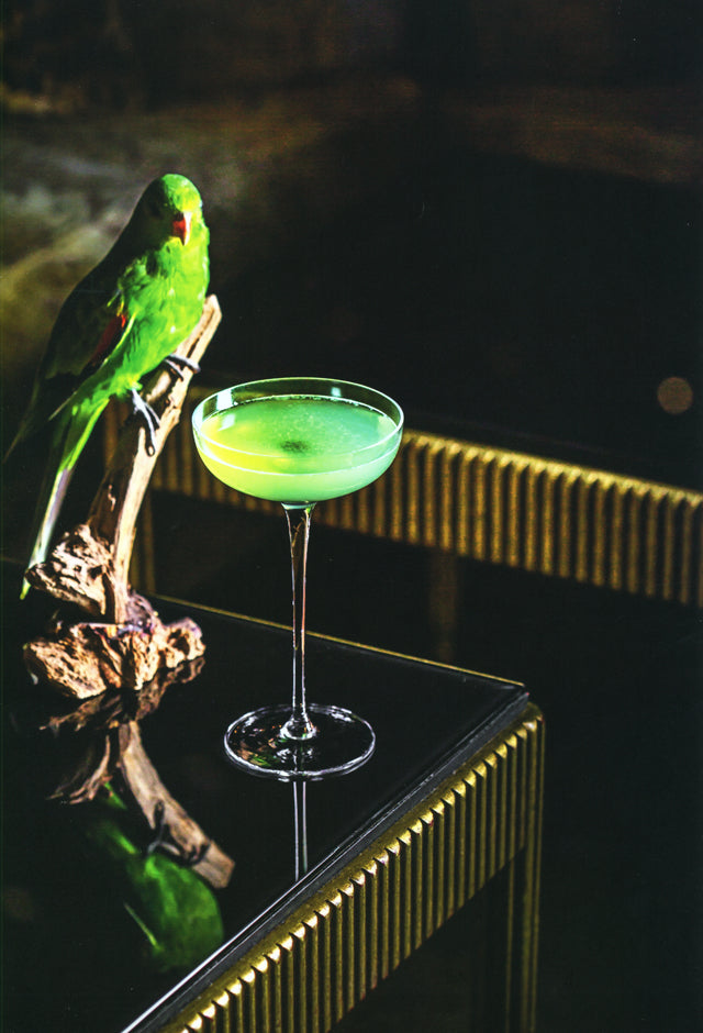COCKTAILS  LE BRISTOL PARIS (フランス・パリ)  絶版