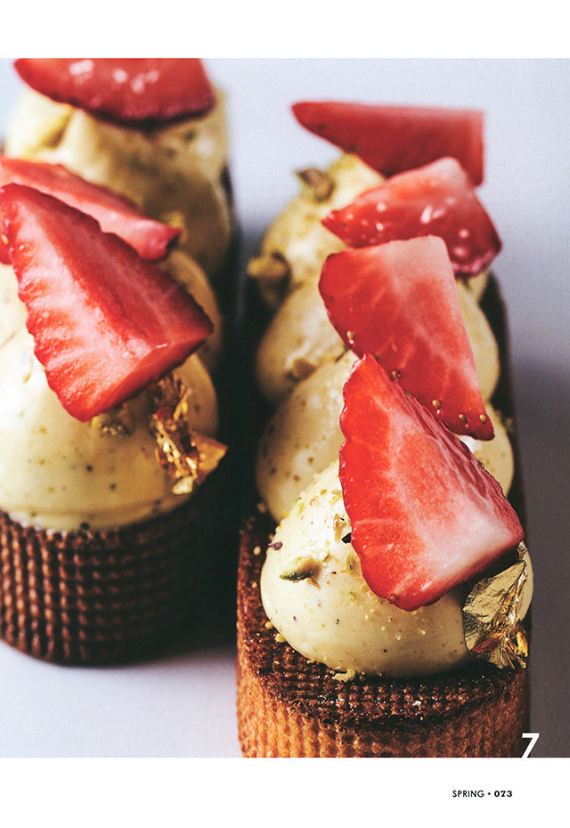 THE SEASONS DESSERT by Honeybee Cakes (韓国)