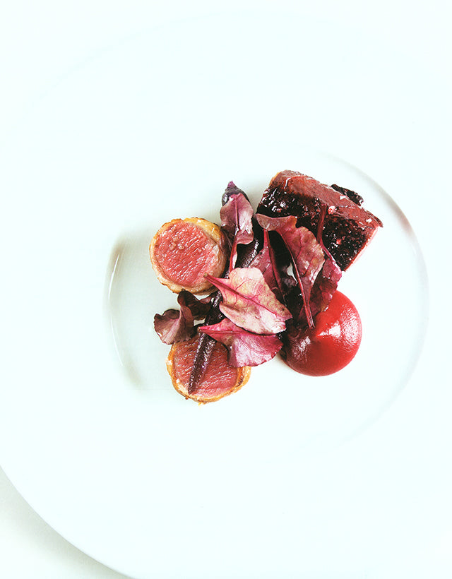 POLLEN STREET THE COOKBOOK (イギリス・ロンドン)　傷みあり