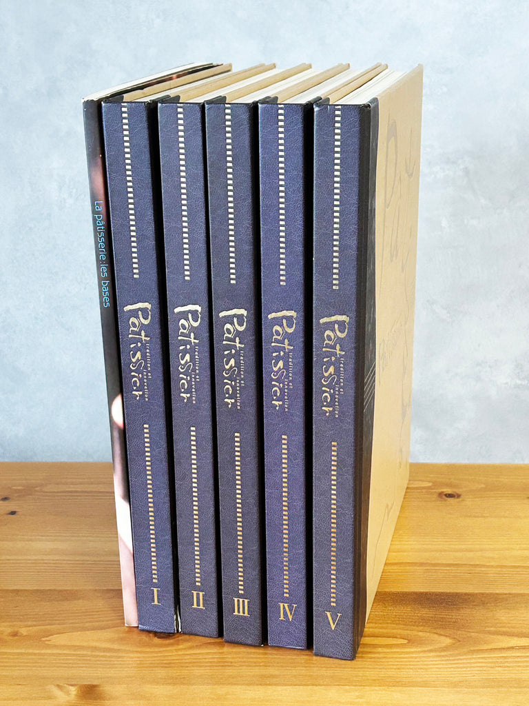 tradition et innovation Pâtissier  Vol.1 PÂTISSIER tradition et innovation 5巻セット – CHEF'S LIBRARY
