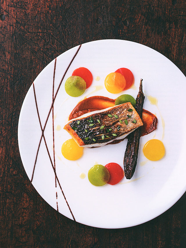 TOM KERRIDGE THE HAND AND FLOWERS COOKBOOK (イギリス・マーロー)
