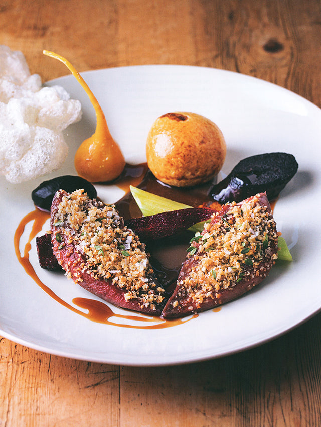 TOM KERRIDGE THE HAND AND FLOWERS COOKBOOK (イギリス・マーロー)
