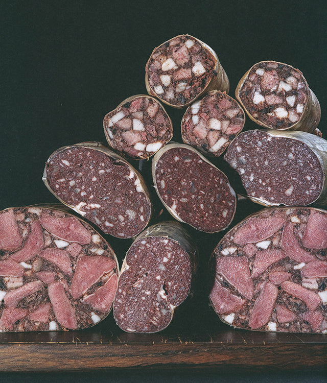 CHARCUTERIE Lecons en pas a pas (フランス・ビアリッツ) 傷みあり