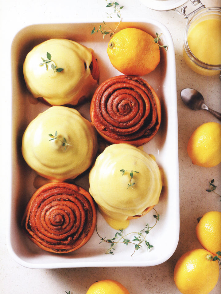 "Cinnamon Rolls" Perfect Match with Coffee