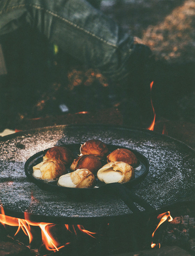 Cooking on fire : Nicolai &amp; Eva Tram (デンマーク) 英語