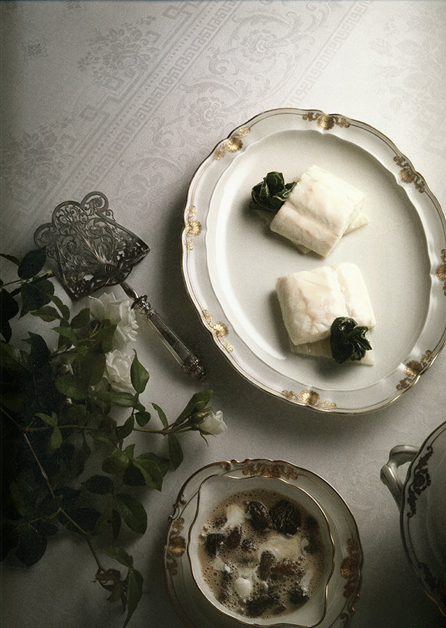 Cuisine de roi a Versailles - Alain Ducasse a Versailles (フランス・ヴェルサイユ) 絶版 中古