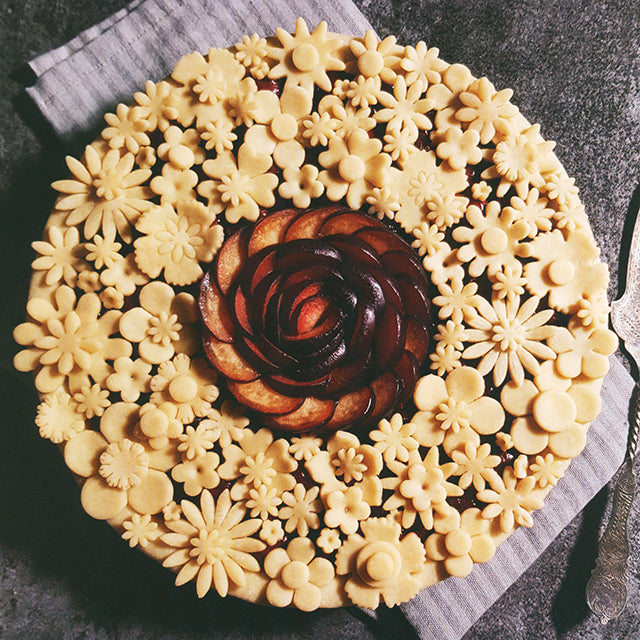 Elegant Pie Transform Your Favorite Pies into Works of Art (アメリカ)