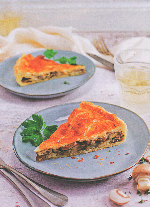Le Grand Livre des tartes, tourtes, feuilletes et amuse-bouches croust (フランス)