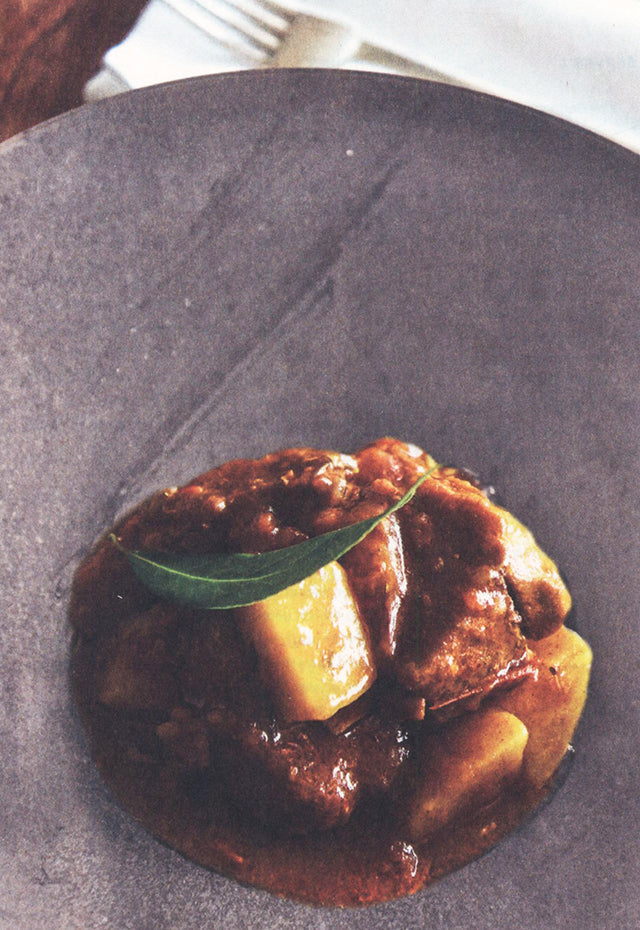 Italian Recipes. Authentic Regional Dishes from the Osterie d’Italia (イタリア) 英語