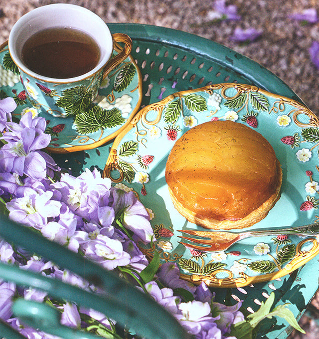 LADUREE Tea Time (フランス・パリ)