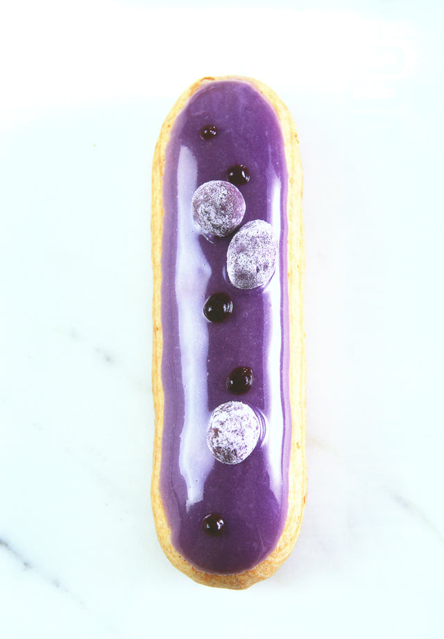 LES ECLAIRS  (フランス・パリ)  傷みあり