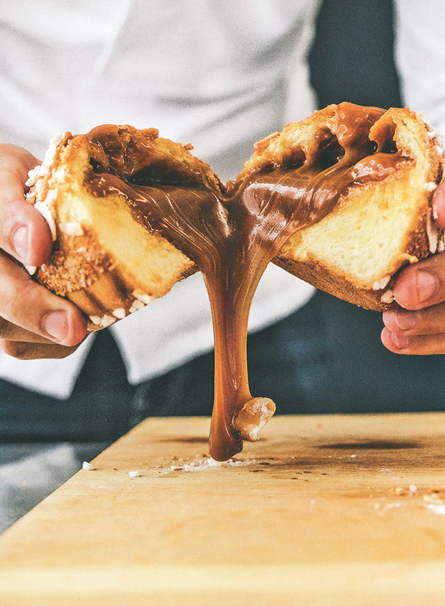 La main a la pate - Les meilleures recettes de boulangerie a la maison (フランス)