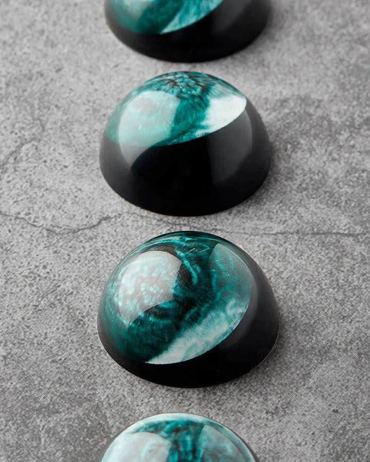 offbeat : Andrey Dubovik (ベラルーシ) 英語・スペイン語 併記