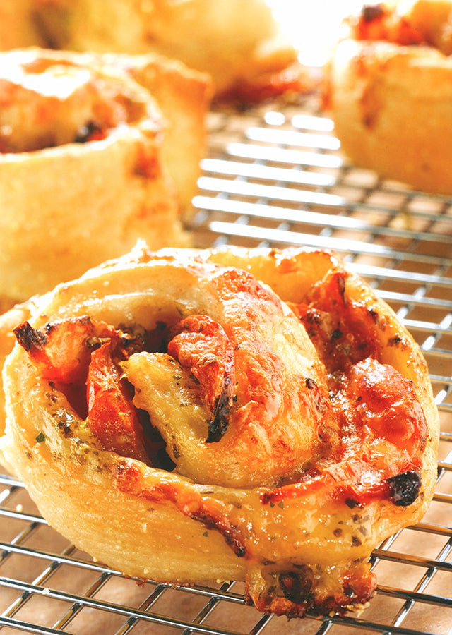 PAIN Pres de 150 RECETTES INRATABLES (フランス)