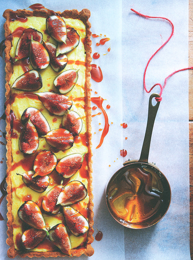 LE GRAND LIVRE MARABOUT DE LA PATISSERIE FACILE (フランス)