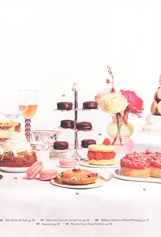 The Little Book of Laduree: Patisserie (フランス・パリ) 英語版