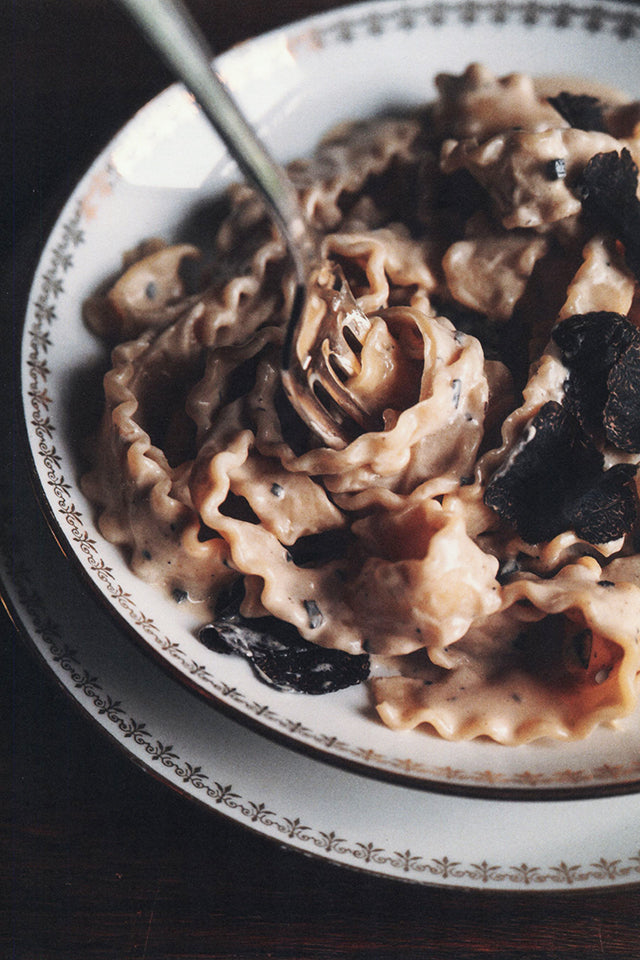 Petites, moyennes et grandes tablees : Camille Chamignon (フランス)