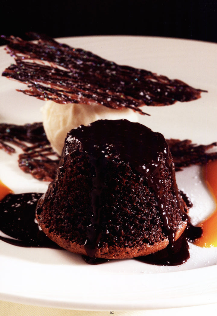 John Slattery's Creative Chocolate : John Slattery (イギリス)　中古