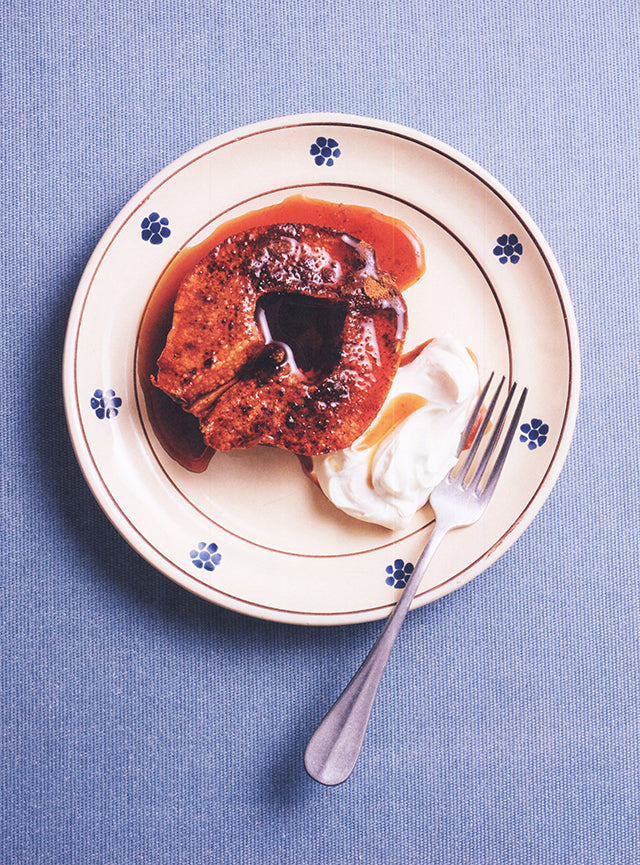 The Spanish Mediterranean Islands Cookbook (スペイン・離島) 英語