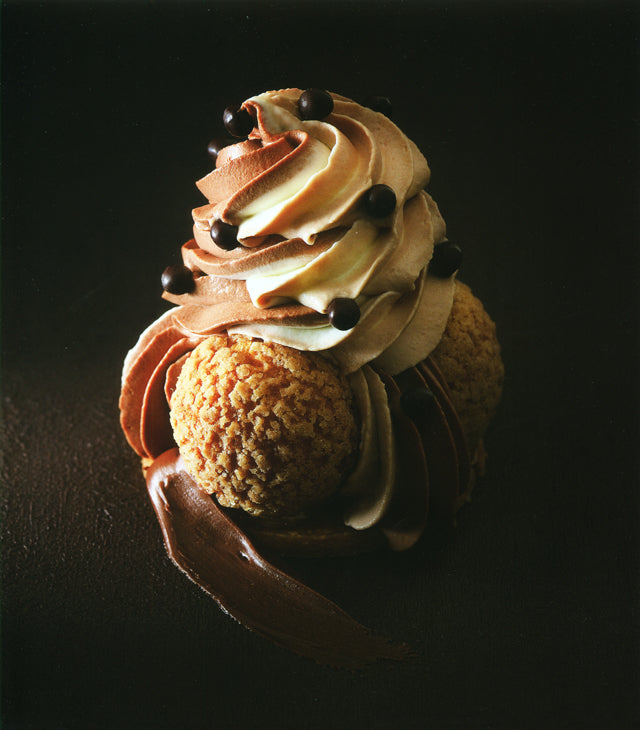 TOUT MICHALAK  (フランス パリ)　絶版　中古